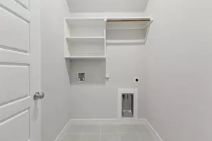 200 Hidalgo Ln, Elgin, TX 78621 - Photo 17