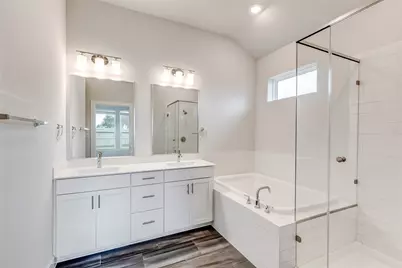 100 Patrick Herndon Drive, Bastrop, TX 78602 - Photo 15