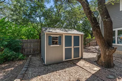 8300 Grayledge Drive, Austin, TX 78753 - Photo 35