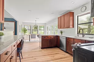 812 Post Oak Dr, Dripping Springs, TX 78620 - Photo 15