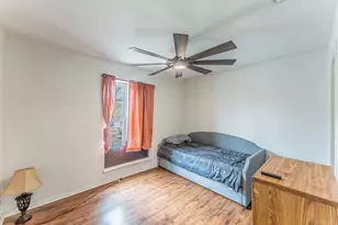 1659 Amanda St, San Antonio, TX 78210 - Photo 17