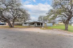 439 Elm Dr, Kingsland, TX 78639 - Photo 1