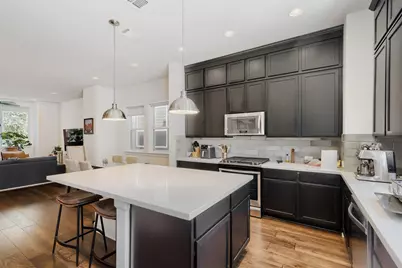 1411 Waterloo Shore Lane #13, Austin, TX 78741 - Photo 5