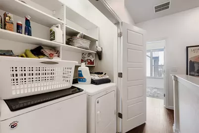 1411 Waterloo Shore Lane #13, Austin, TX 78741 - Photo 27
