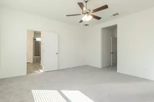 9113 Garnet Dr, Austin, TX 78729 - Photo 17
