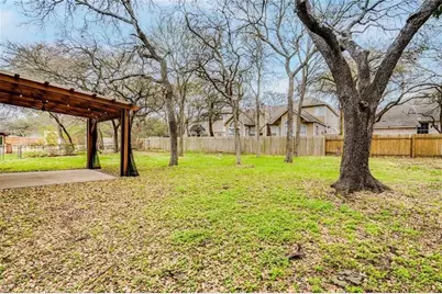 7800 Lonesome Dove Cove, Austin, TX 78729 - Photo 21