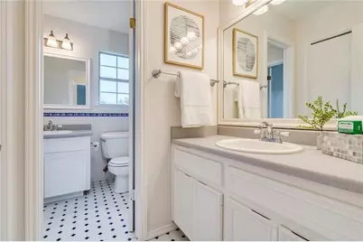 7800 Lonesome Dove Cove, Austin, TX 78729 - Photo 19