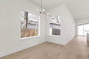 1402 Summit St, Austin, TX 78741 - Photo 5