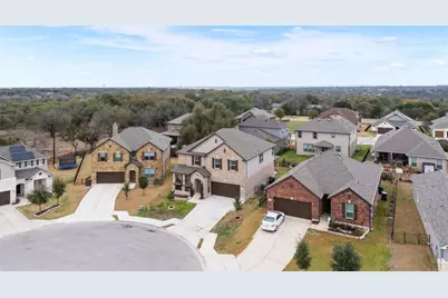 116 Kyndals Meadow Cove, Georgetown, TX 78628 - Photo 33