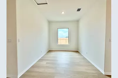 580 Treadwell Lane, Kyle, TX 78640 - Photo 9