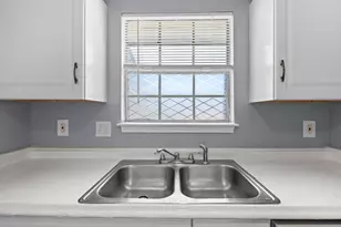 7617 Meador Ave, Austin, TX 78752 - Photo 15