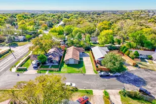 205 Liverpool Dr, Austin, TX 78745 - Photo 35