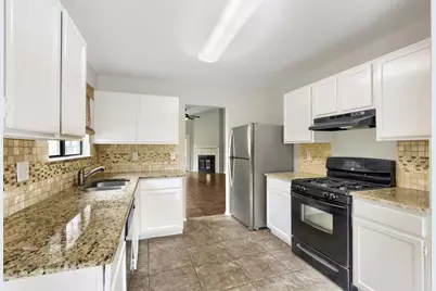 13113 Billiem Drive, Austin, TX 78727 - Photo 11