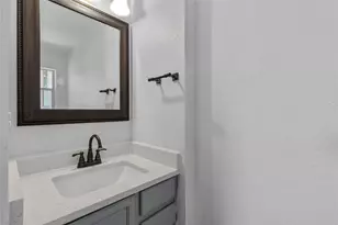 13521 Sea Biscuit Dr, Del Valle, TX 78617 - Photo 11