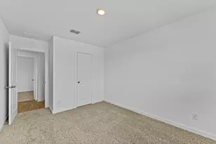 162 Teal St, Fredericksburg, TX 78624 - Photo 9