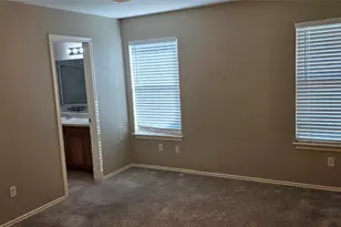 204 Quail Hollow Dr, Hutto, TX 78634 - Photo 5