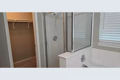 204 Quail Hollow Drive, Hutto, TX 78634 - Photo 9