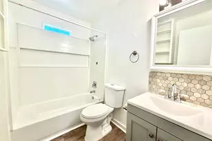 1203 Olander St, Austin, TX 78702 - Photo 11