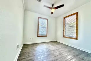 1203 Olander St, Austin, TX 78702 - Photo 7