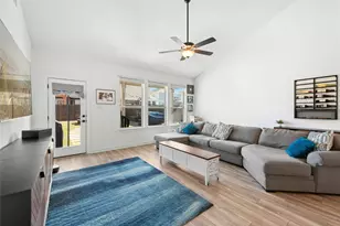 136 Banyon Dr, Liberty Hill, TX 78642 - Photo 3