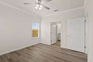 506 Whirlaway Dr, Jarrell, TX 76537 - Photo 17