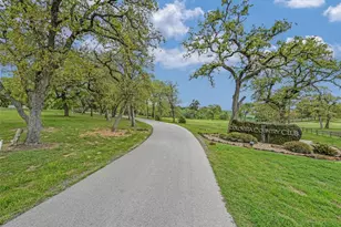 539 Colovista Pkwy, Bastrop, TX 78602 - Photo 25