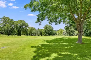 539 Colovista Pkwy, Bastrop, TX 78602 - Photo 21