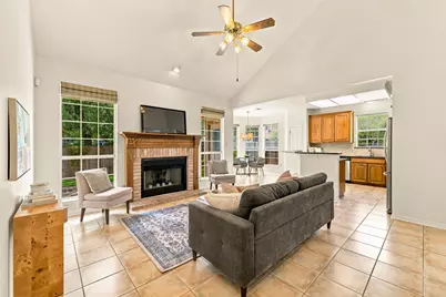 7808 Cheno Cortina Trail, Austin, TX 78749 - Photo 5