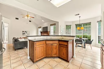7808 Cheno Cortina Trail, Austin, TX 78749 - Photo 11