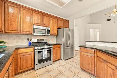 7808 Cheno Cortina Trail, Austin, TX 78749 - Photo 7
