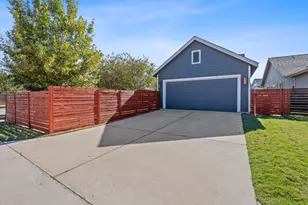 5720 Baythorne Dr, Austin, TX 78747 - Photo 19