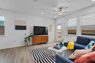 13506 Grand Central Dr, Pflugerville, TX 78660 - Photo 7