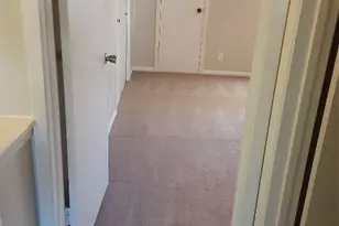 3206 Mossrock Dr, Austin, TX 78757 - Photo 13