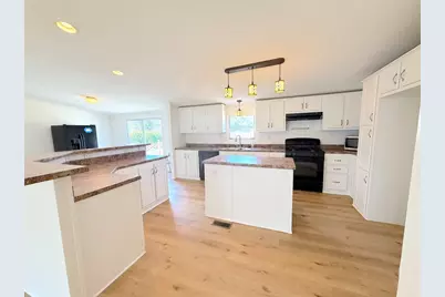 3063 County Road 484, Elgin, TX 78621 - Photo 13