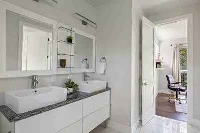 1604 Haskell Street #2, Austin, TX 78702 - Photo 27