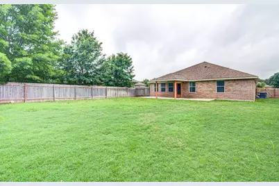 7705 Pebble Creek Drive, Georgetown, TX 78628 - Photo 25