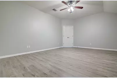 7705 Pebble Creek Drive, Georgetown, TX 78628 - Photo 19