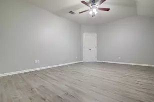 7705 Pebble Creek Dr, Georgetown, TX 78628 - Photo 19
