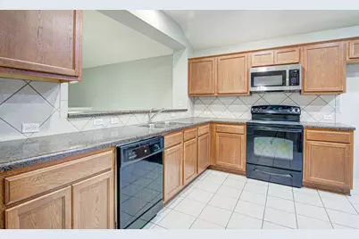 7705 Pebble Creek Drive, Georgetown, TX 78628 - Photo 5