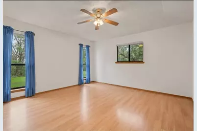 300 W Sequoia Spur, Georgetown, TX 78628 - Photo 7