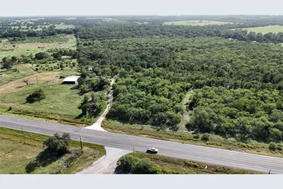 10885 S US Highway 183, Lockhart, TX 78644 - Photo 3