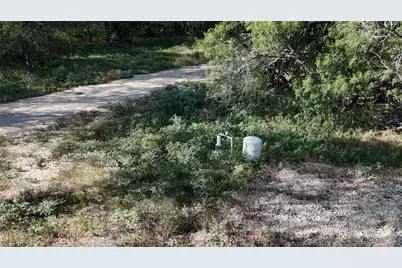 10885 S US Highway 183, Lockhart, TX 78644 - Photo 5