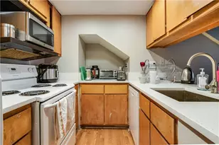 2510 San Gabriel St, Austin, TX 78705 - Photo 5