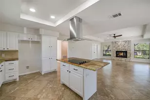 2002 Lakeway Blvd, Lakeway, TX 78734 - Photo 11