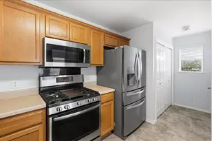 17909 Kenai Fjords Dr, Pflugerville, TX 78660 - Photo 9
