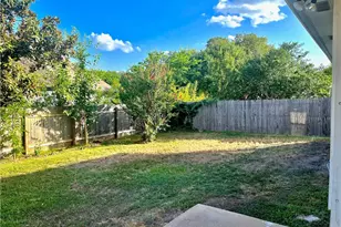 16831 Bailey Jean Dr, Round Rock, TX 78681 - Photo 19