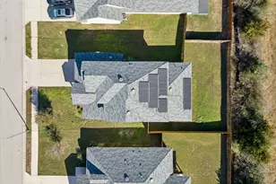 316 Insider Loop, Elgin, TX 78621 - Photo 3