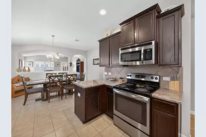 614 Lantana Avenue, Lockhart, TX 78644 - Photo 11