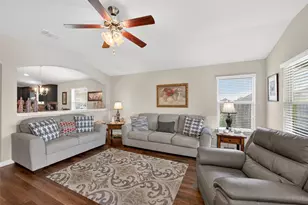 614 Lantana Ave, Lockhart, TX 78644 - Photo 5