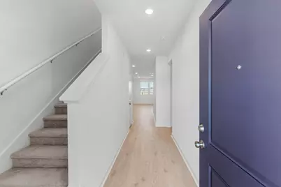 140 Green Berets Bend, Jarrell, TX 76537 - Photo 5